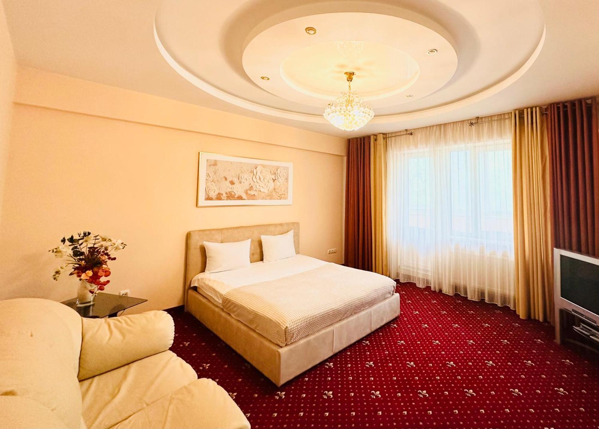 Luxury Apartment In New Building Chisinau Eksteriør bilde